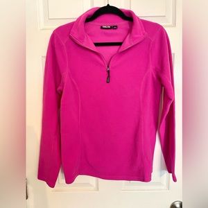 Woman’s Pullover Quarter Zip